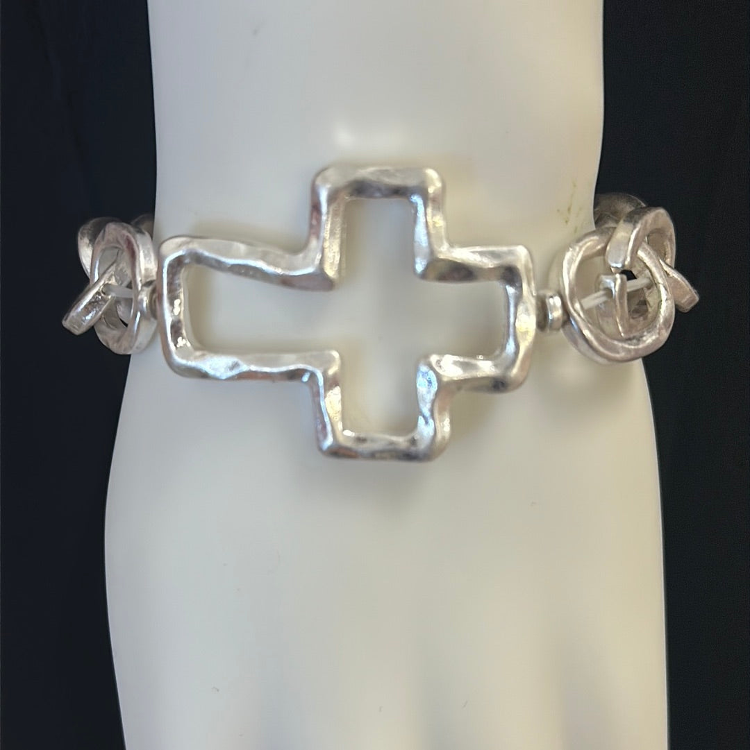 Hammered Stretch Chain Bracelet W/ Cross Charm