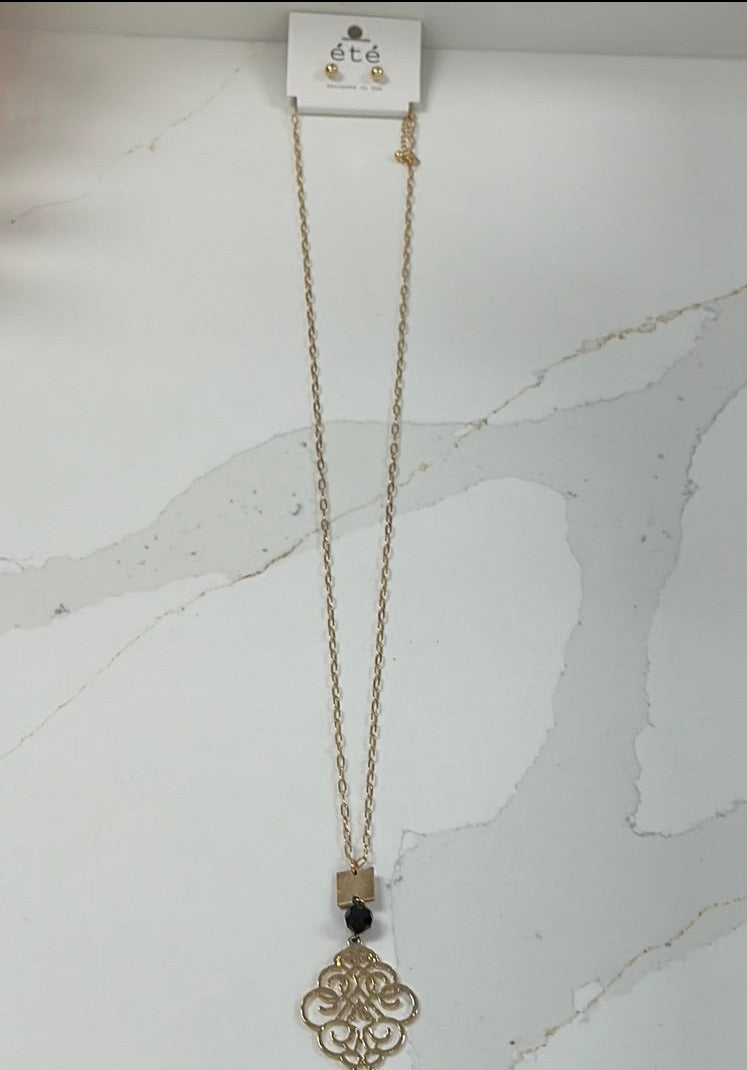 Gold Filigree Pendant W/ Black Bead Necklace/Earring Set